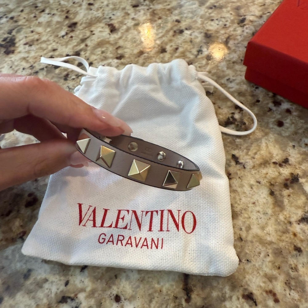 Valentino Garavani Gold Studded Leather Bracelet